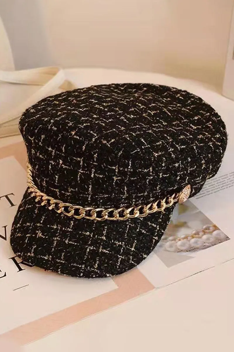 CHAIN DECOR BAKER HAT