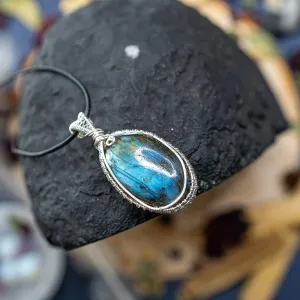 Incredible Flashy Blue Labradorite Wire Wrapped Pendant ~ Includes Necklace Cord