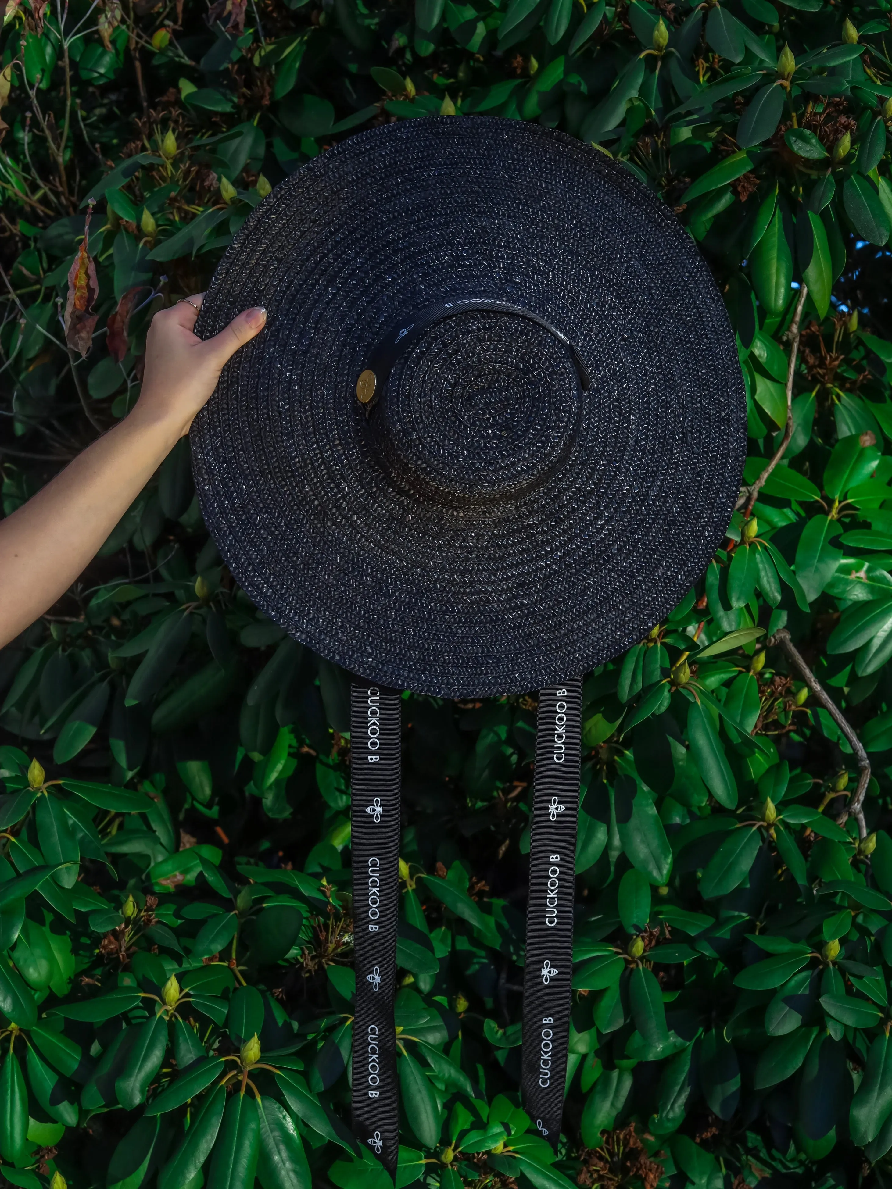 Kelly hat black