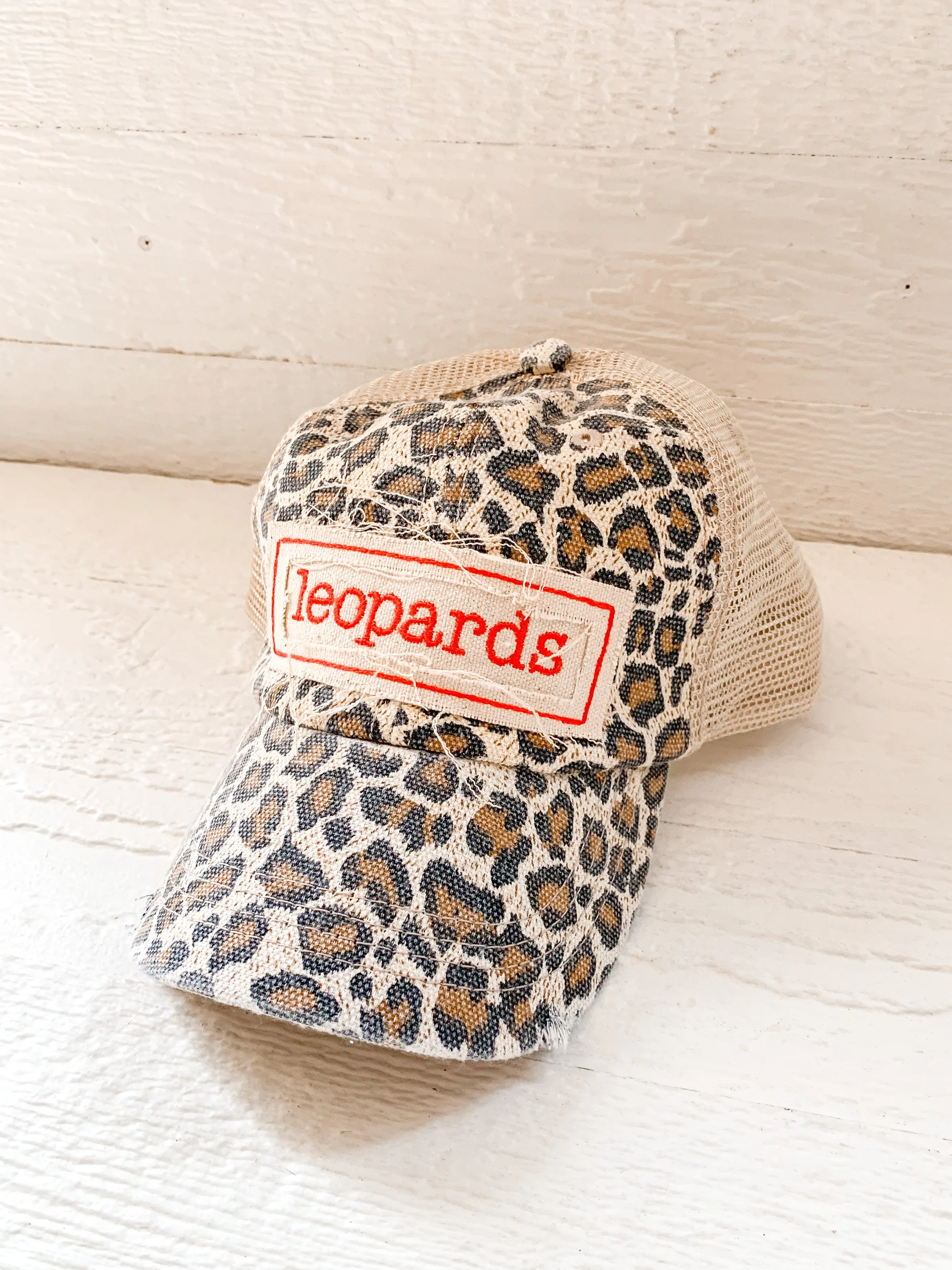 LEOPARD CAP W/ LEOPARDS PATCH