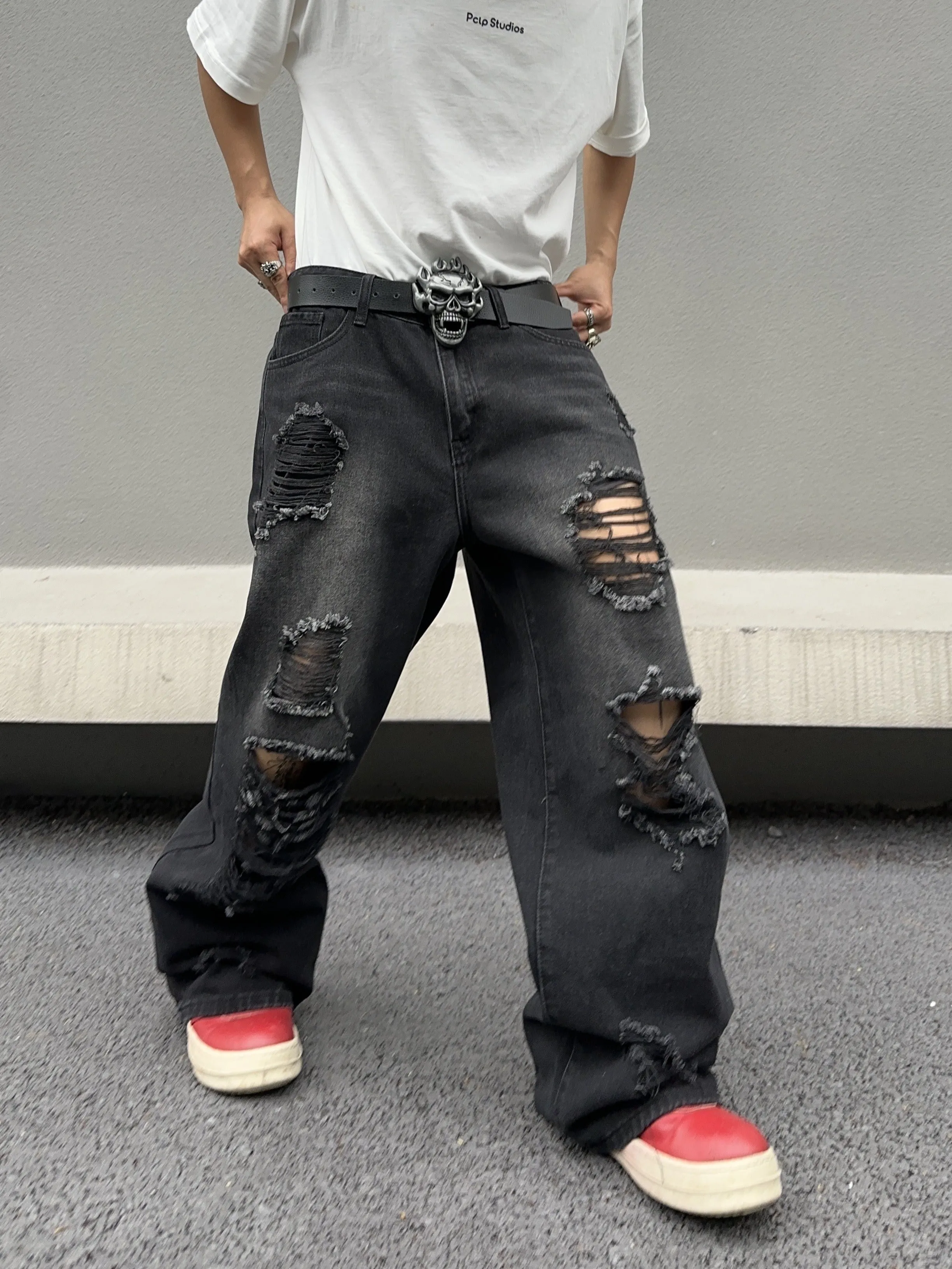 Men's Comfy Loose Fit Wide Leg Ripped Jeans - Stylish Street Fashion Denim Pants with Relaxed Fit, Distressed Details, and Soft Fabric - Perfect for Casual Daily Wear