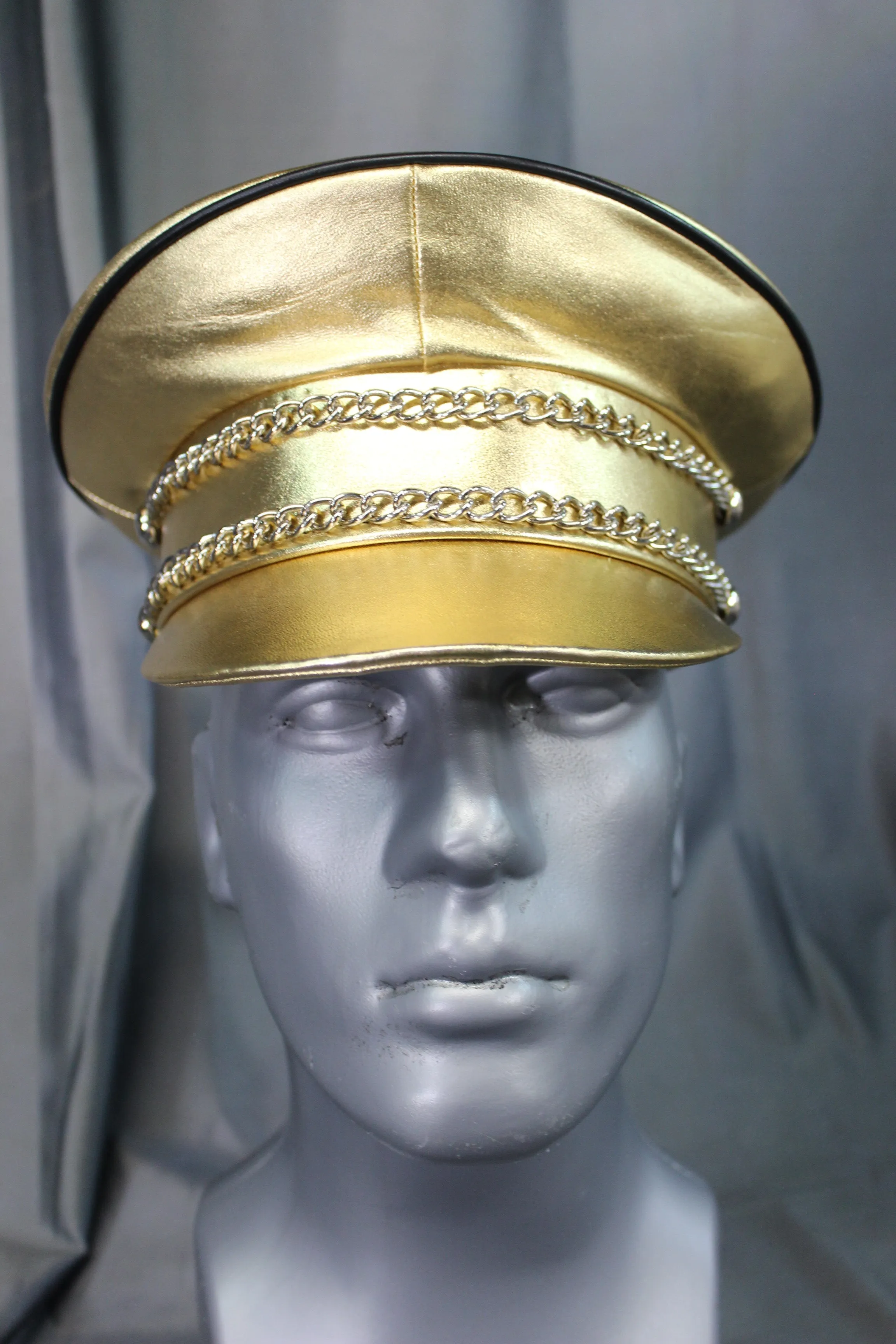 OnF Muir Cap in Gold with Black Trim