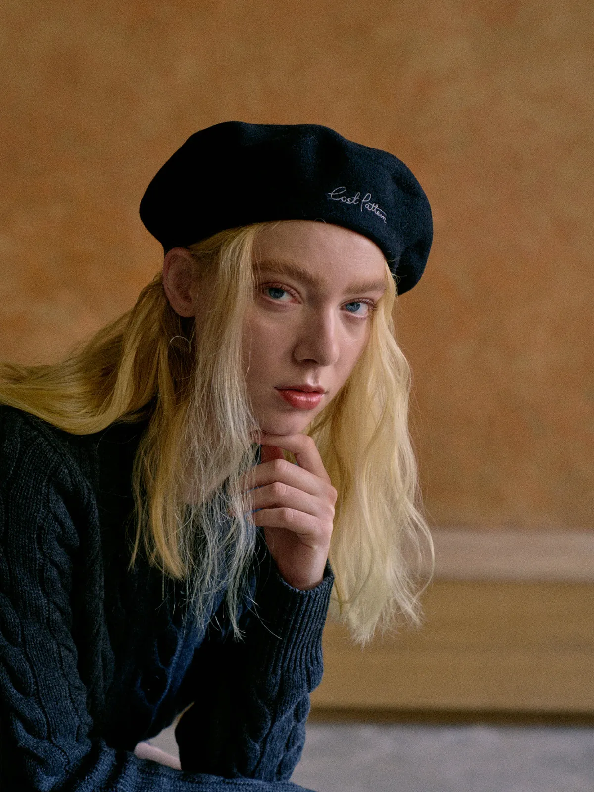 "Bon Chic" Wool Beret - Black